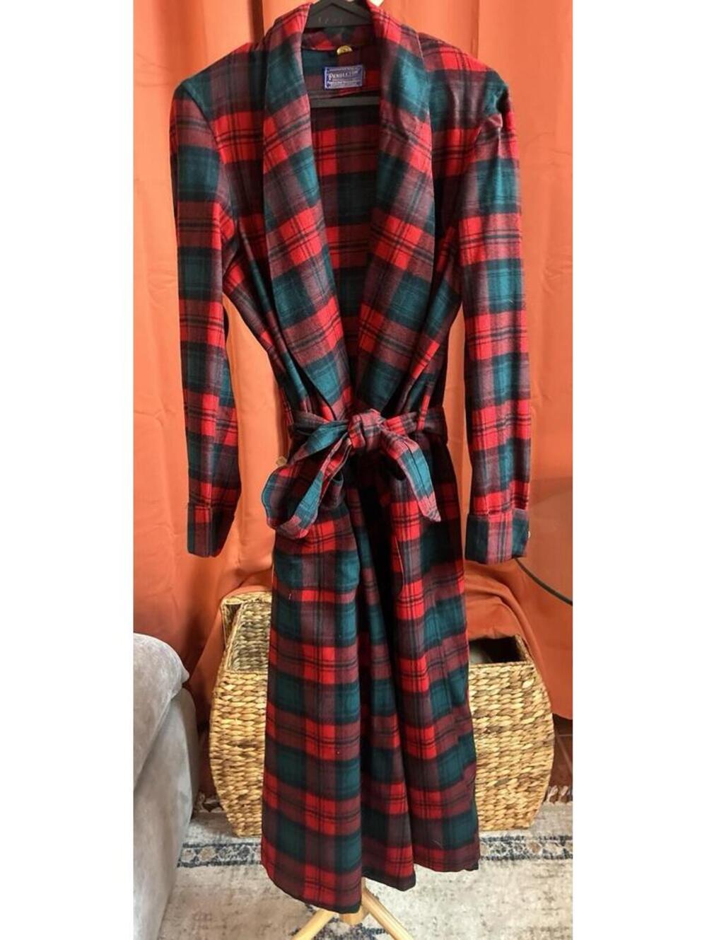 Vintage Pendleton Virgin Wool Plaid Robe Red Green Belted Small USA